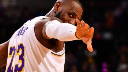 pp电子-詹姆斯常规赛+季后赛总出场数超贾巴尔独占第一！