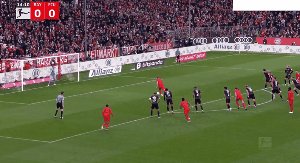 1730558780233014187.gif bayern 2.gif